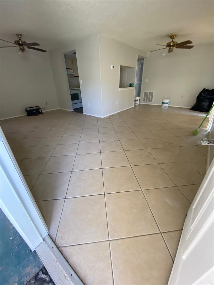 GARDENS OF FOREST LAKES CONDO THE - Residential Lease