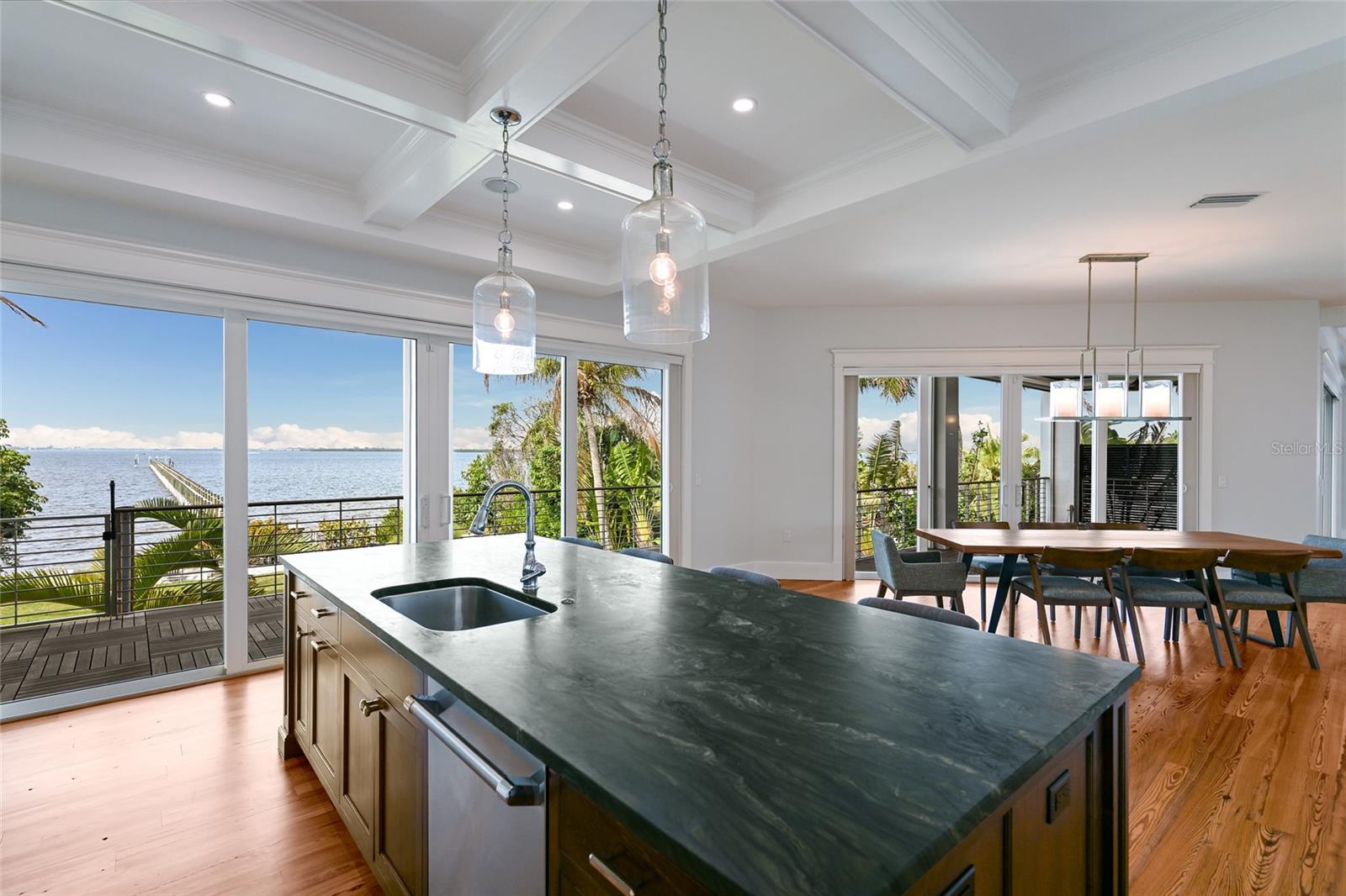 ROB-REY - Residential