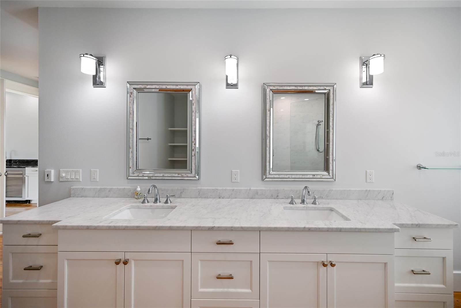 ROB-REY - Residential