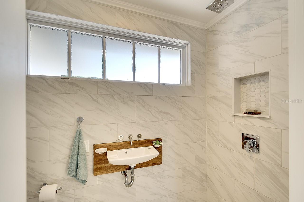 PINEHURST PARK - Residential