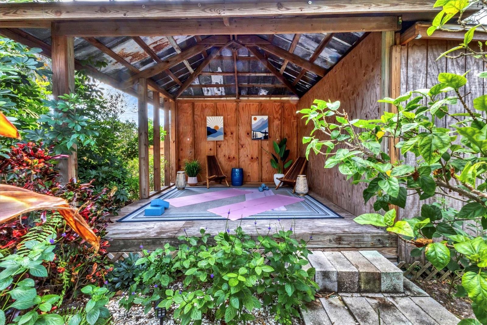 PINEHURST PARK - Residential