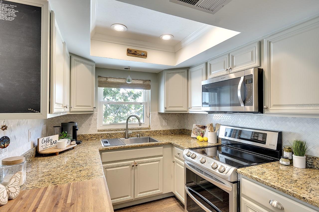 PINEHURST PARK - Residential