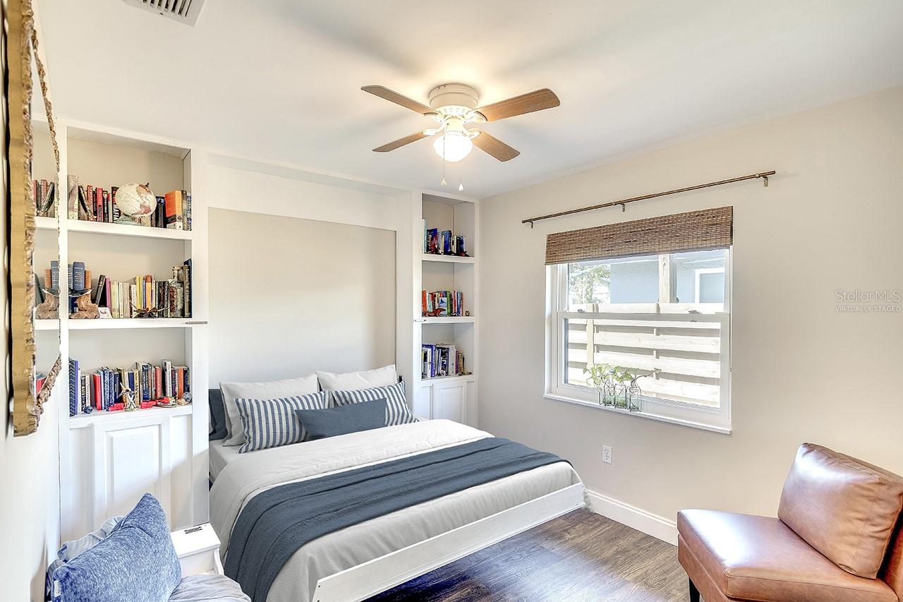 PINEHURST PARK - Residential