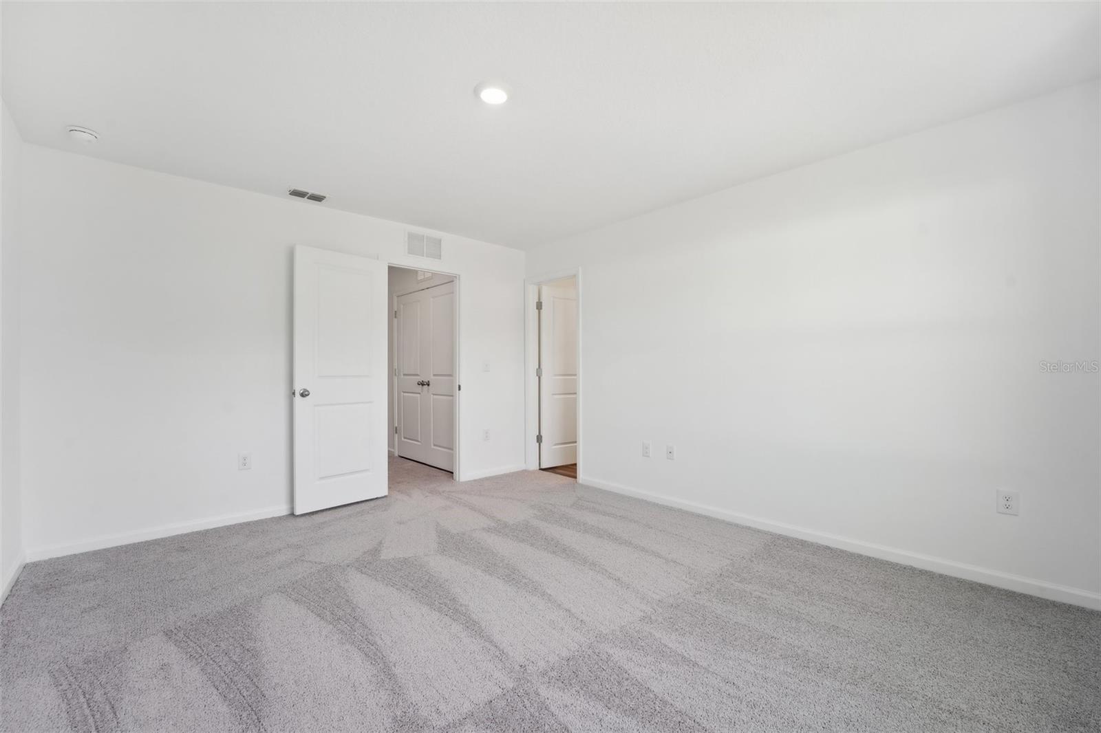 CLINTON TOWNHOMES - Residential
