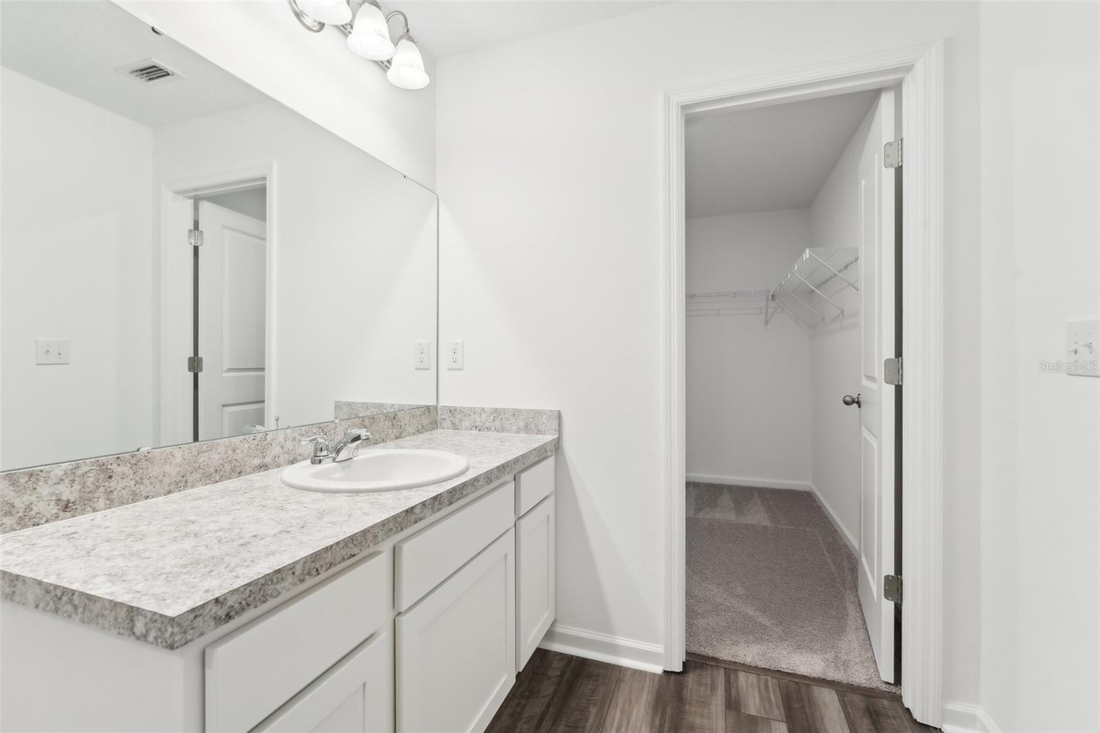 CLINTON TOWNHOMES - Residential