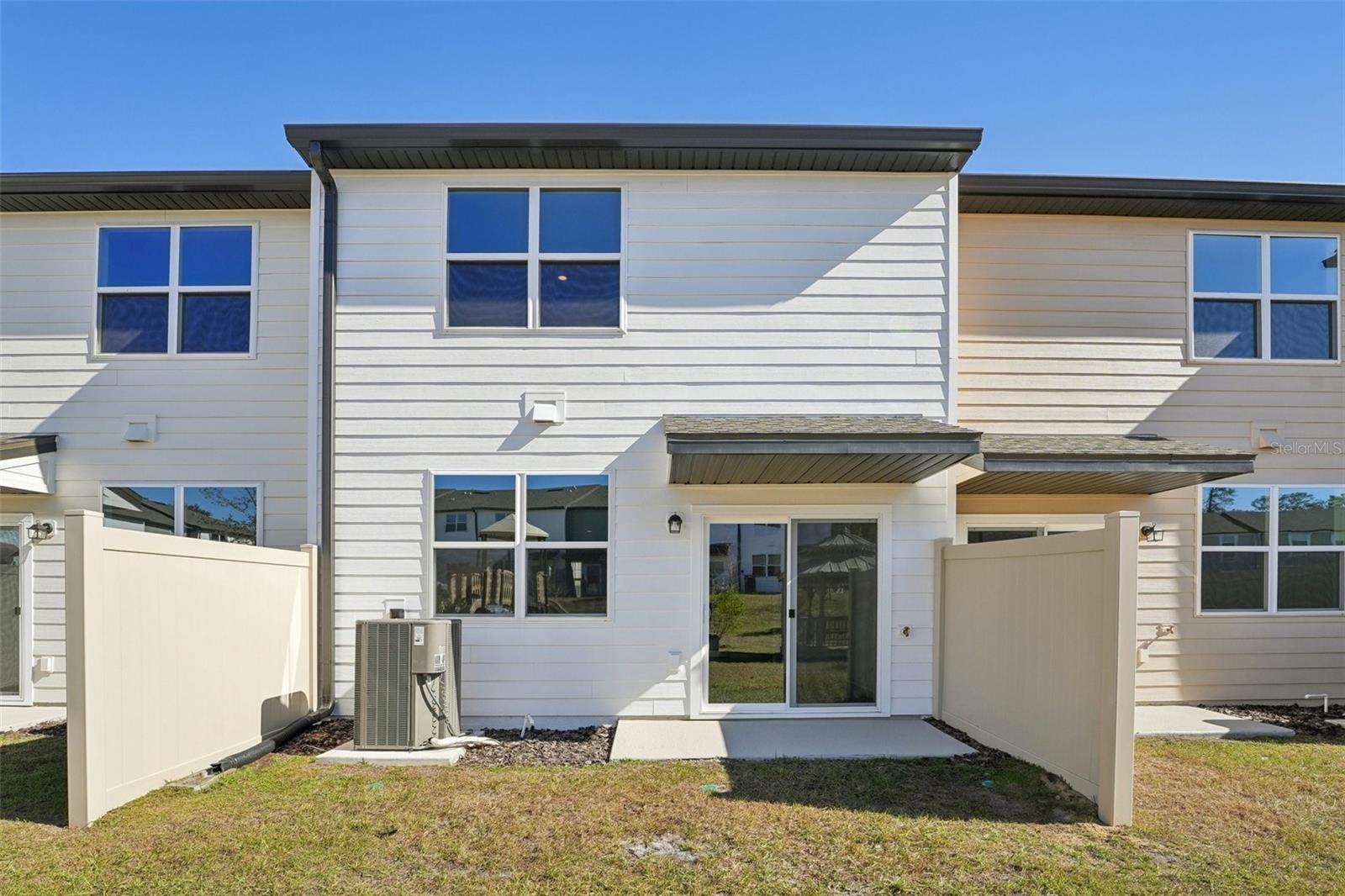 CLINTON TOWNHOMES - Residential