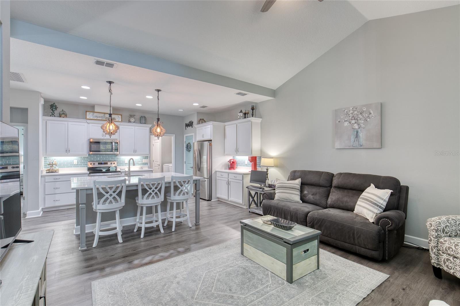 LATITUDE/DAYTONA BEACH PH 4A - Residential