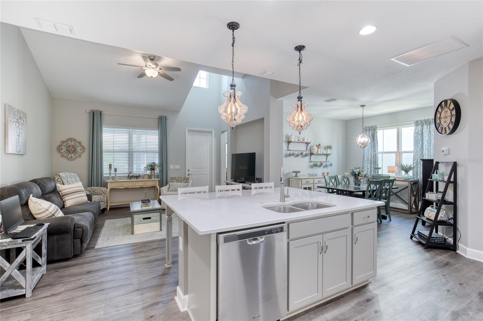 LATITUDE/DAYTONA BEACH PH 4A - Residential