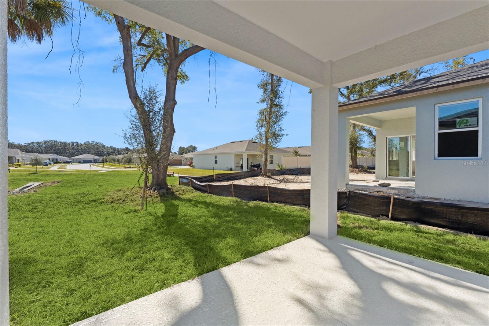 EDEN CREST - Residential