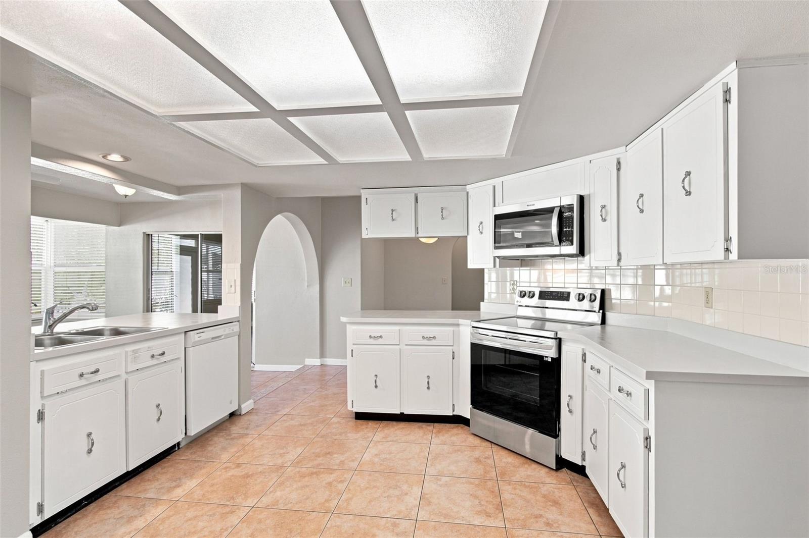 527 WAYFARER DRIVE
