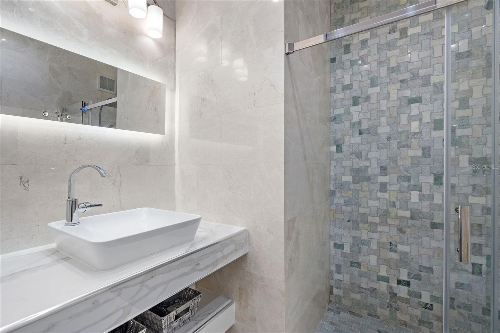 MARALAGO 422 - Residential