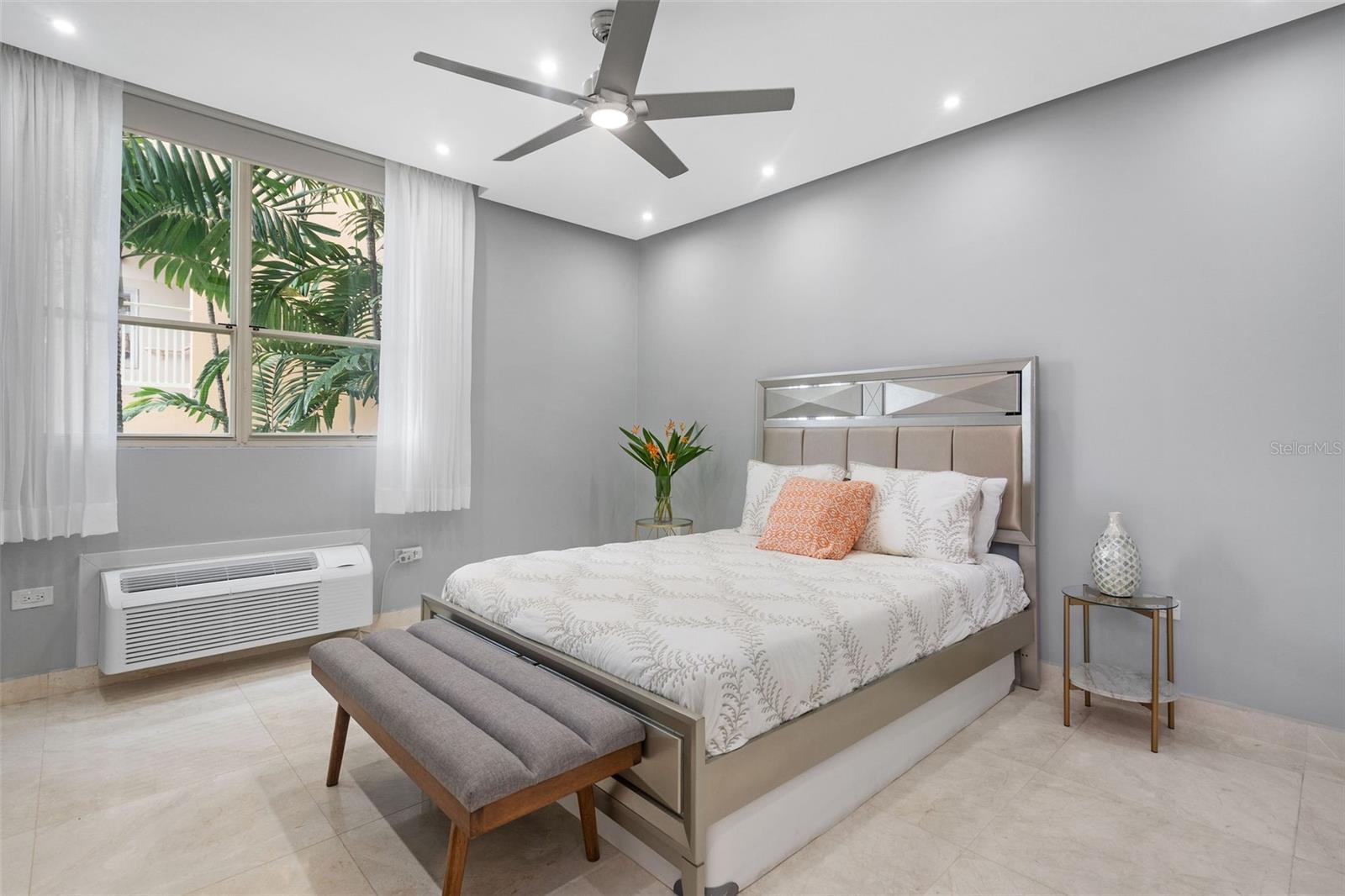 MARALAGO 422 - Residential