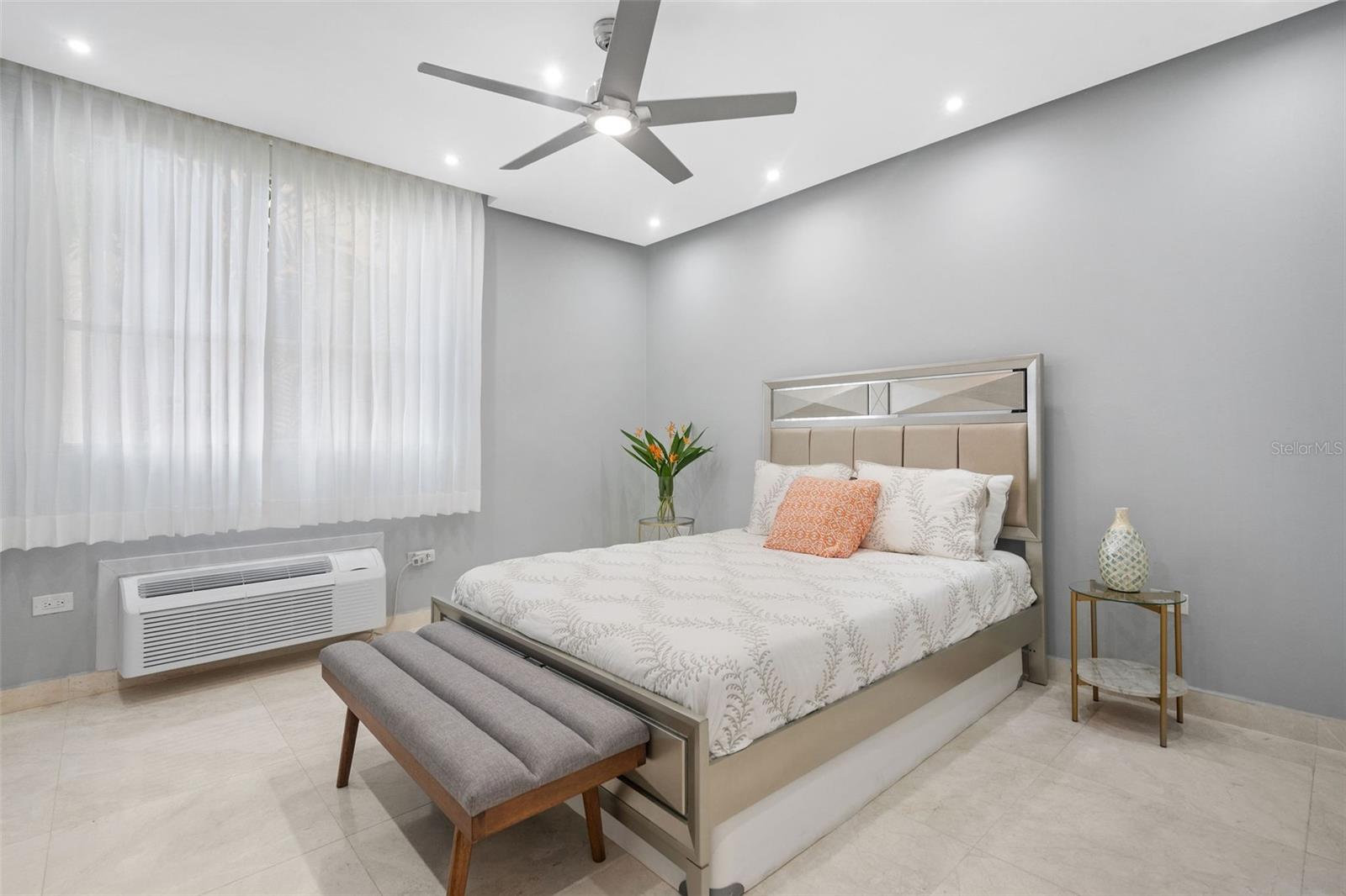 MARALAGO 422 - Residential