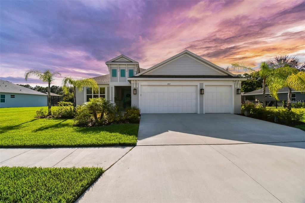 Photo of 4515 Roycroft Terrace, Parrish, FL 34219 (MLS # A4650611)