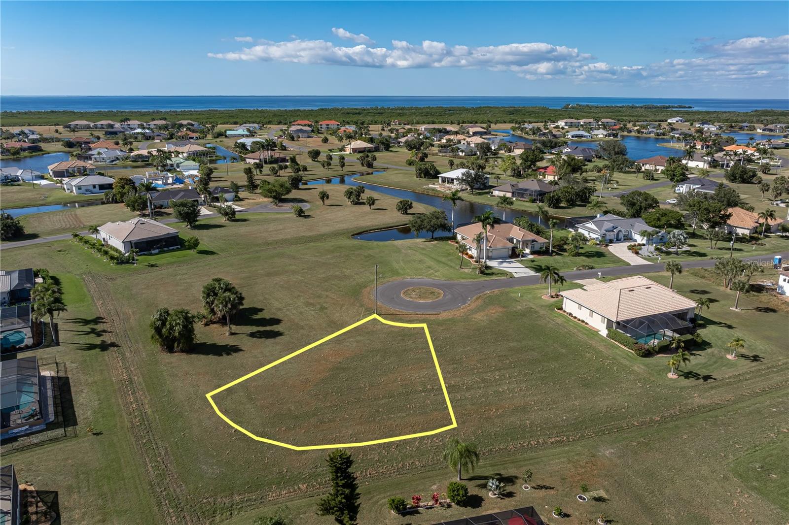 PUNTA GORDA ISLES SEC 21 - Land