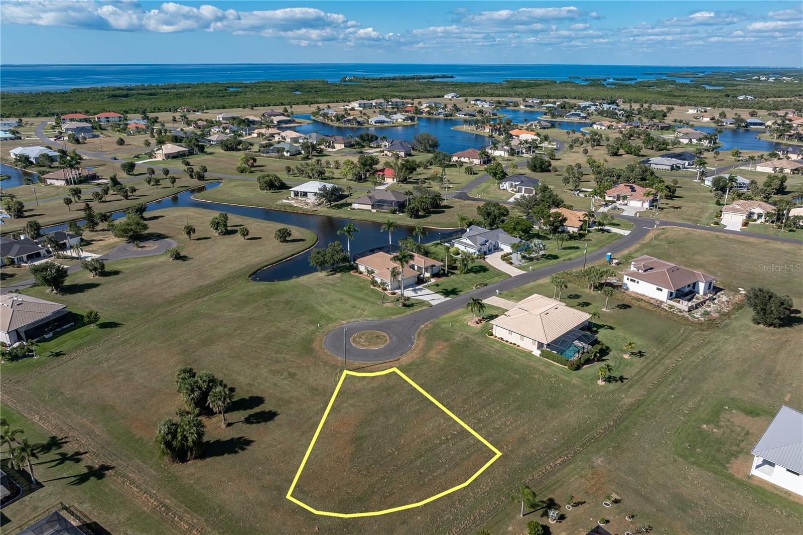 PUNTA GORDA ISLES SEC 21 - Land