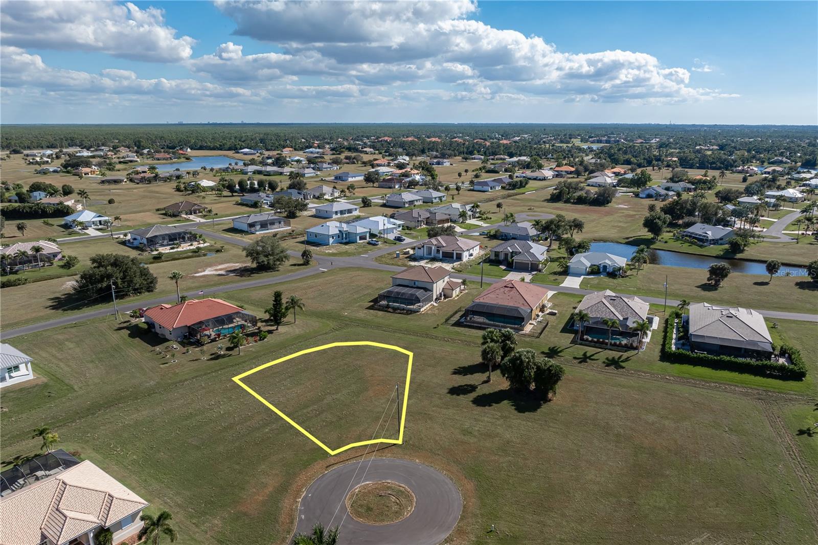 PUNTA GORDA ISLES SEC 21 - Land