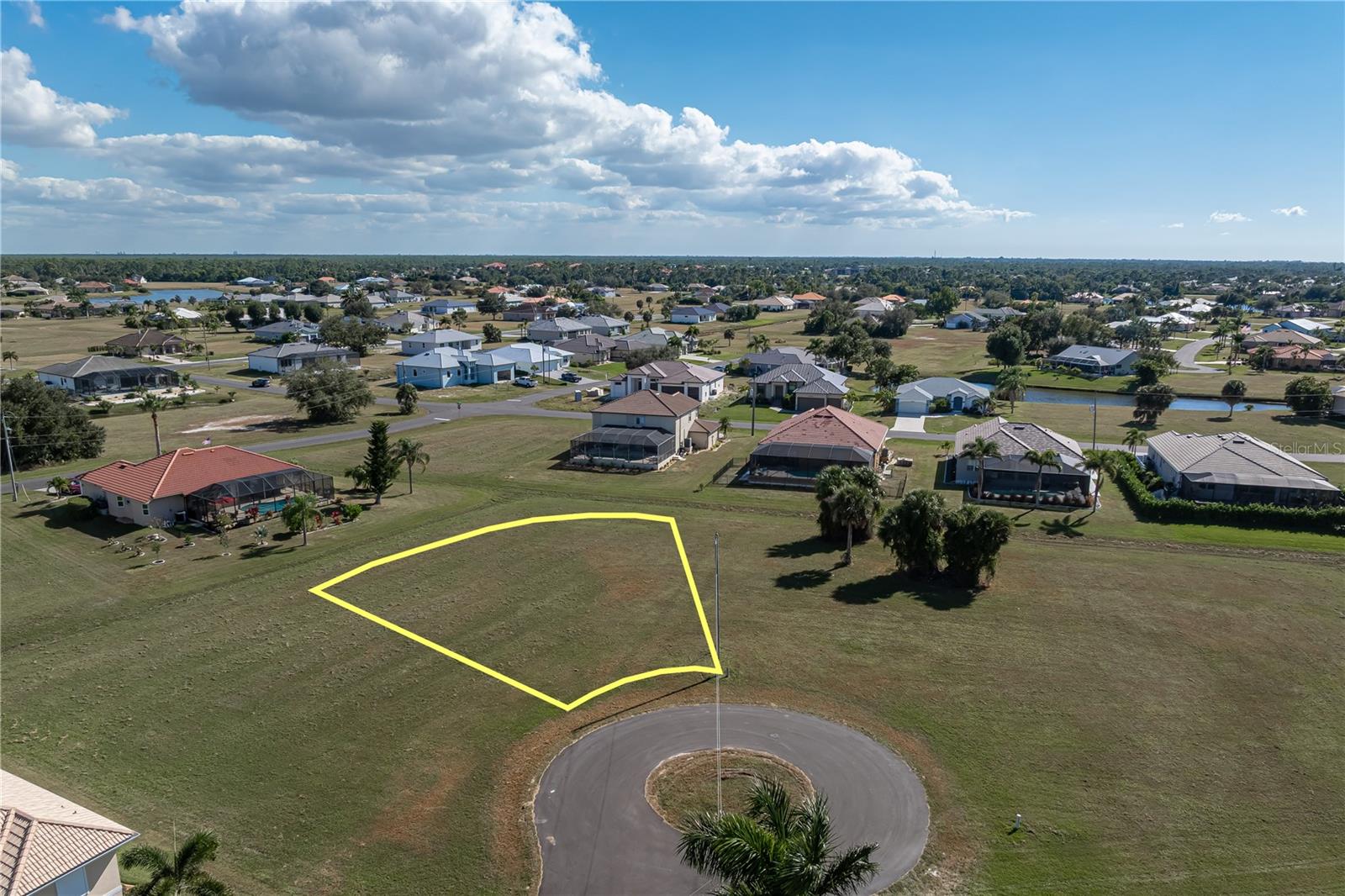 PUNTA GORDA ISLES SEC 21 - Land