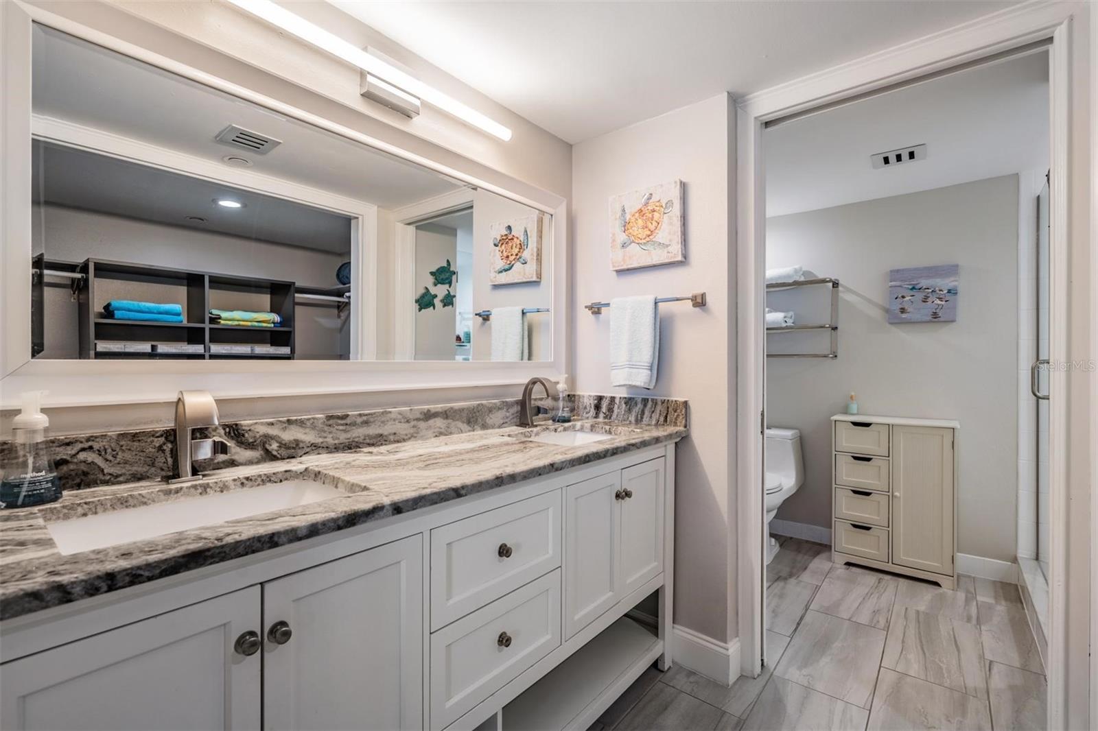 ISLAND WALK CONDO - Residential