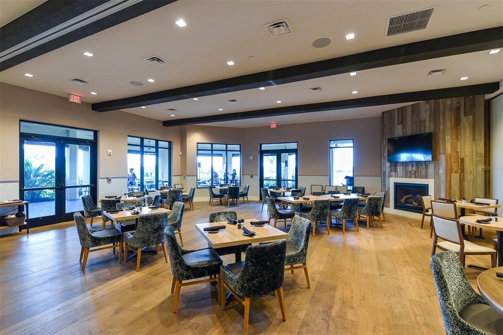 ESPLANADE LAKEWOOD RANCH - Residential Lease