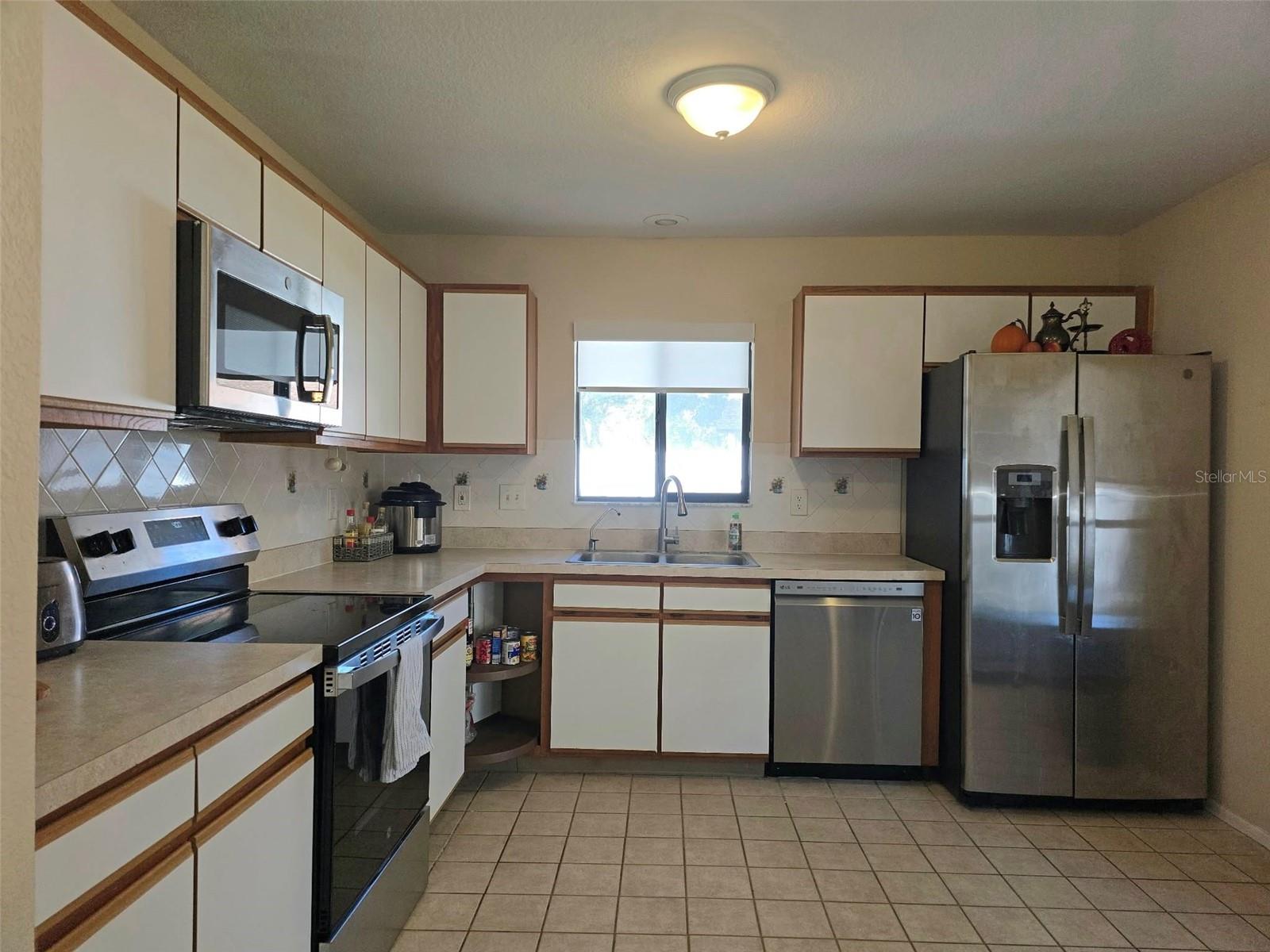 ALAFAYA WOODS PH 10 - Residential