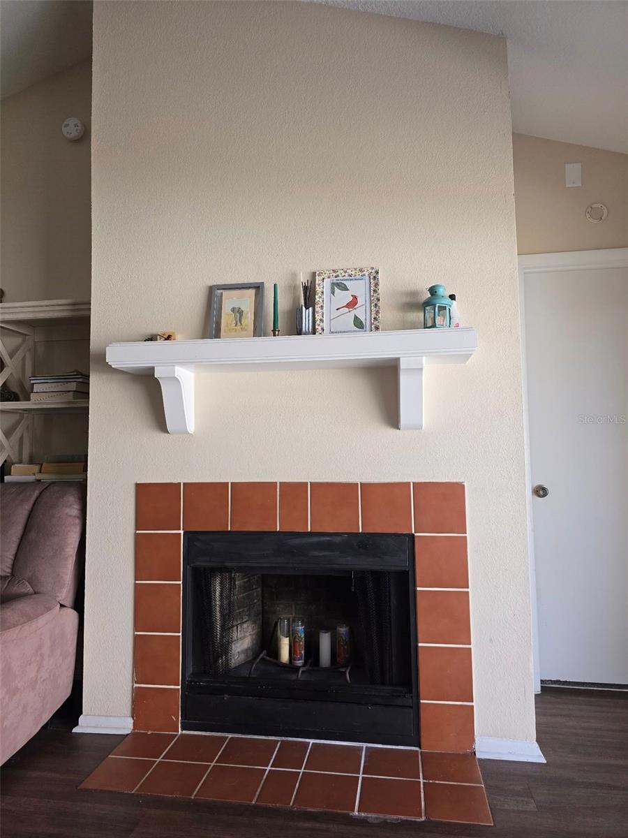 ALAFAYA WOODS PH 10 - Residential