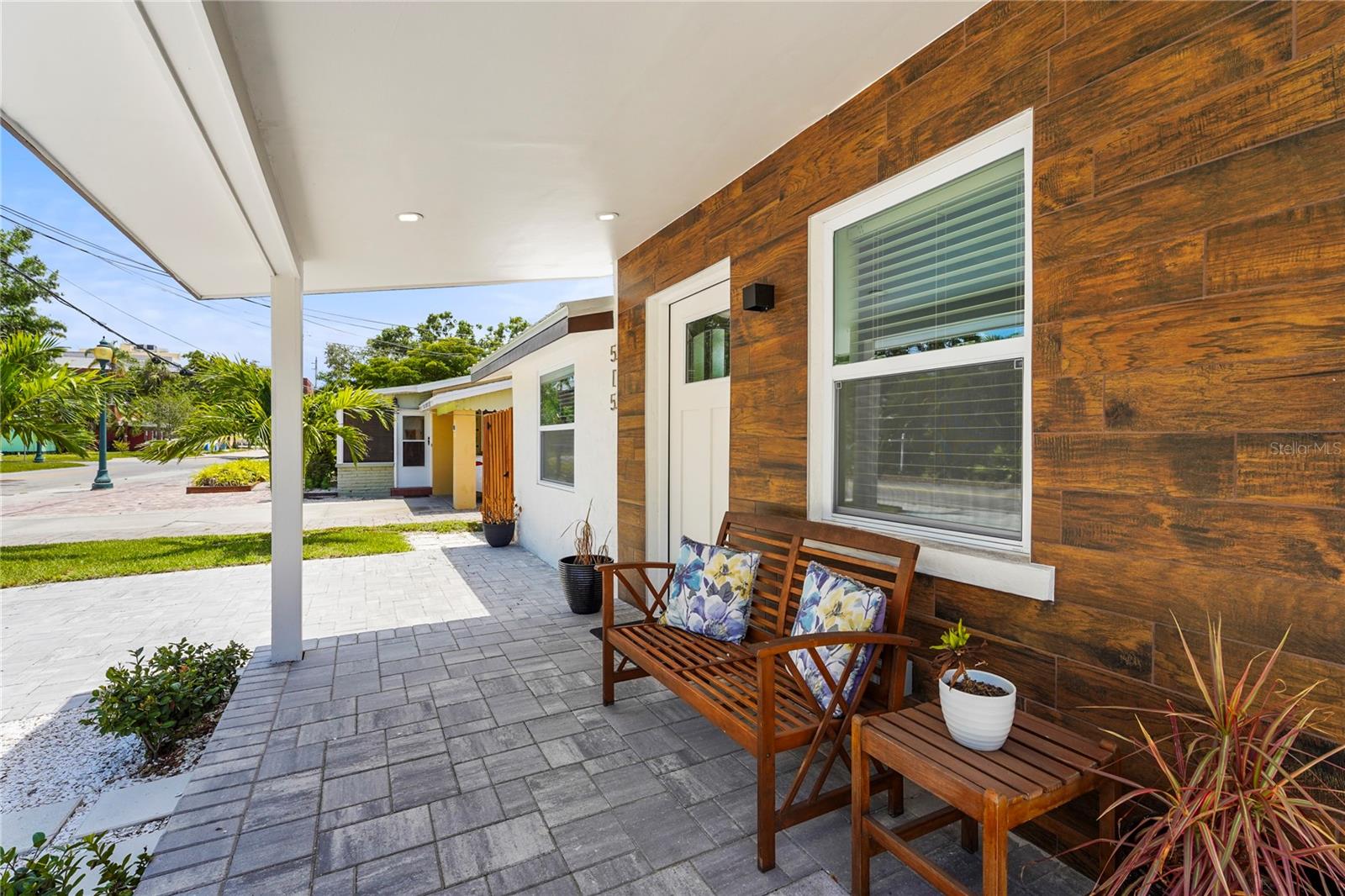 515 N OSPREY AVENUE