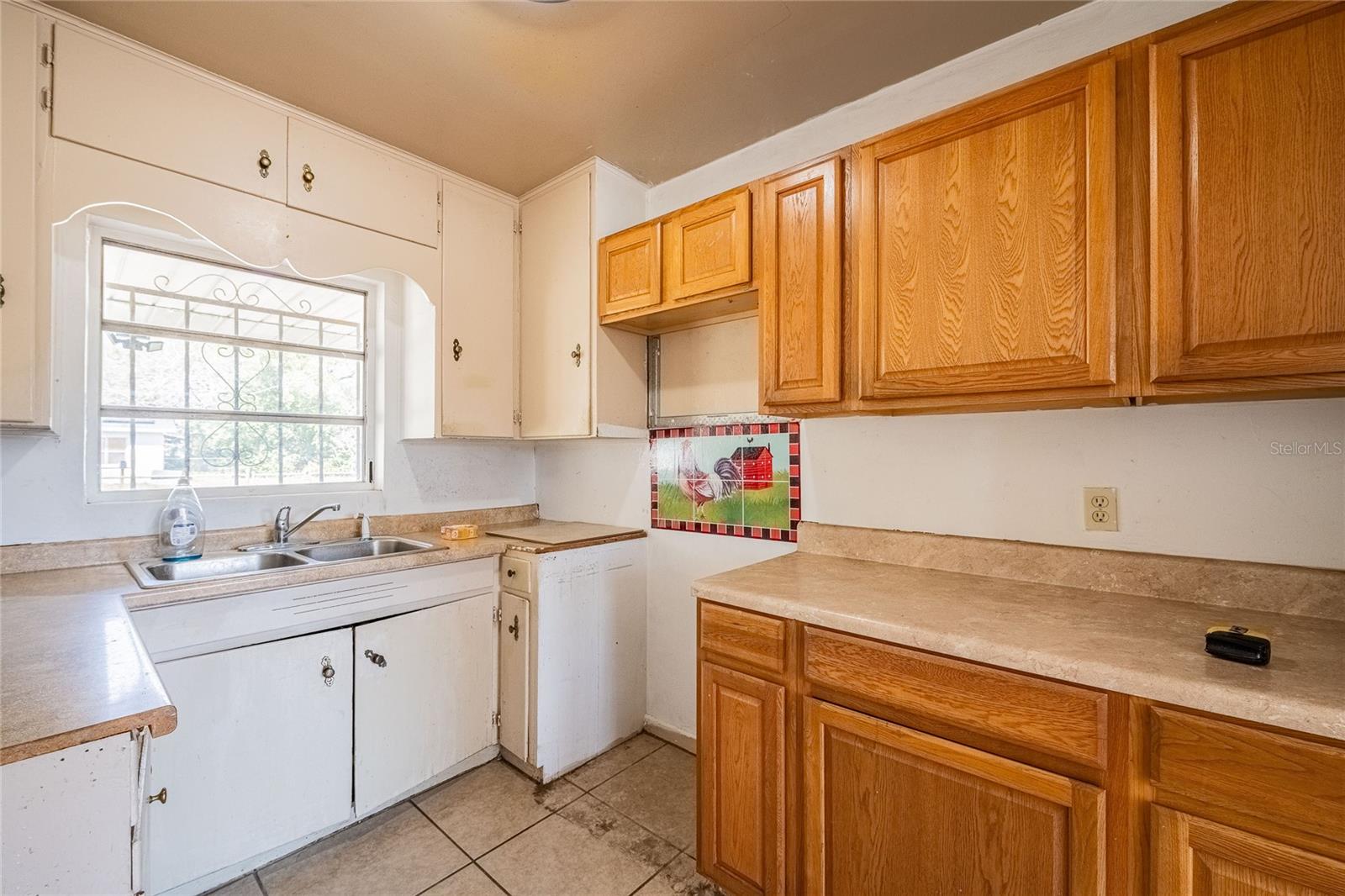 AZALEA PARK - Residential