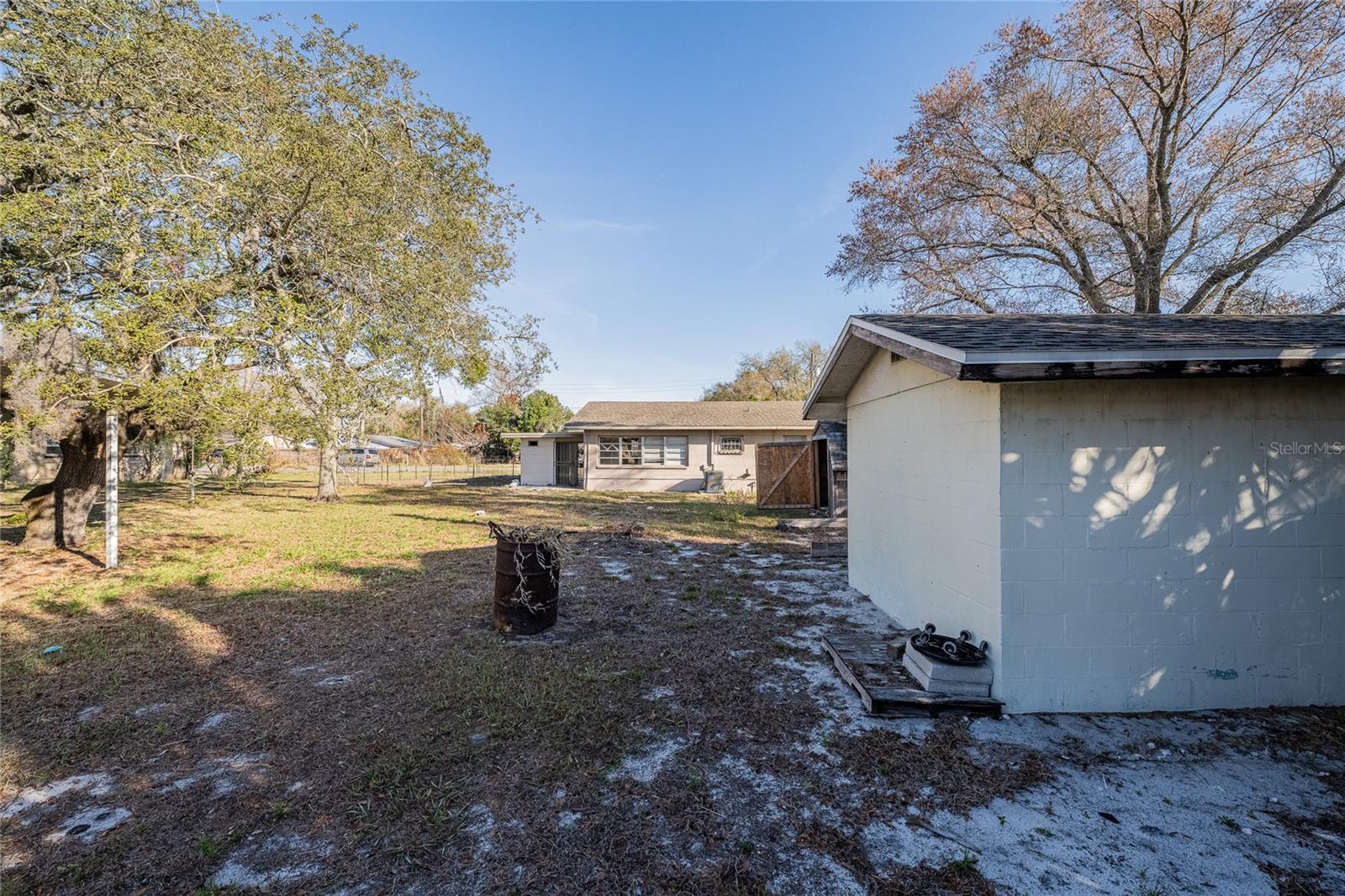 AZALEA PARK - Residential