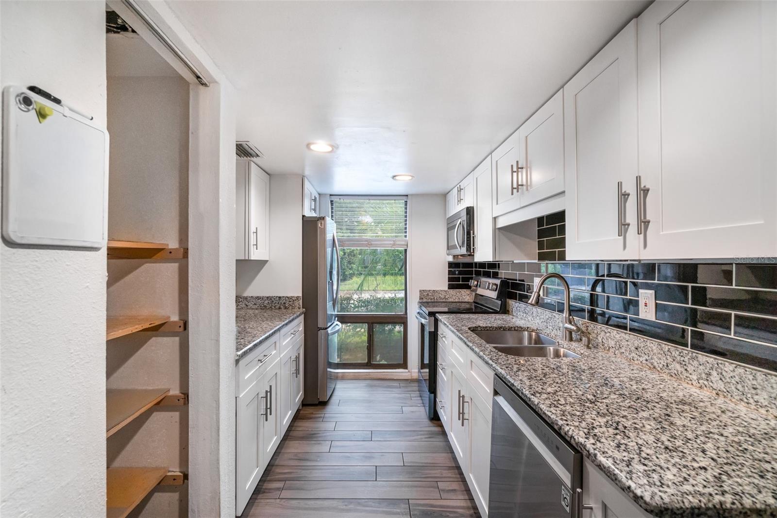 BAY TREE SEC 09 - Residential