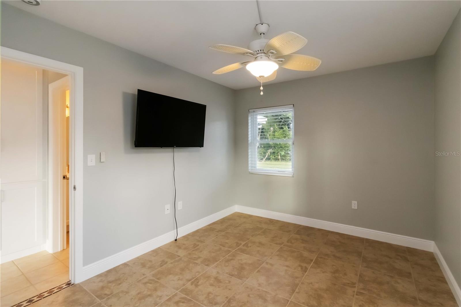 TWIN ISLES ESTATES - Residential