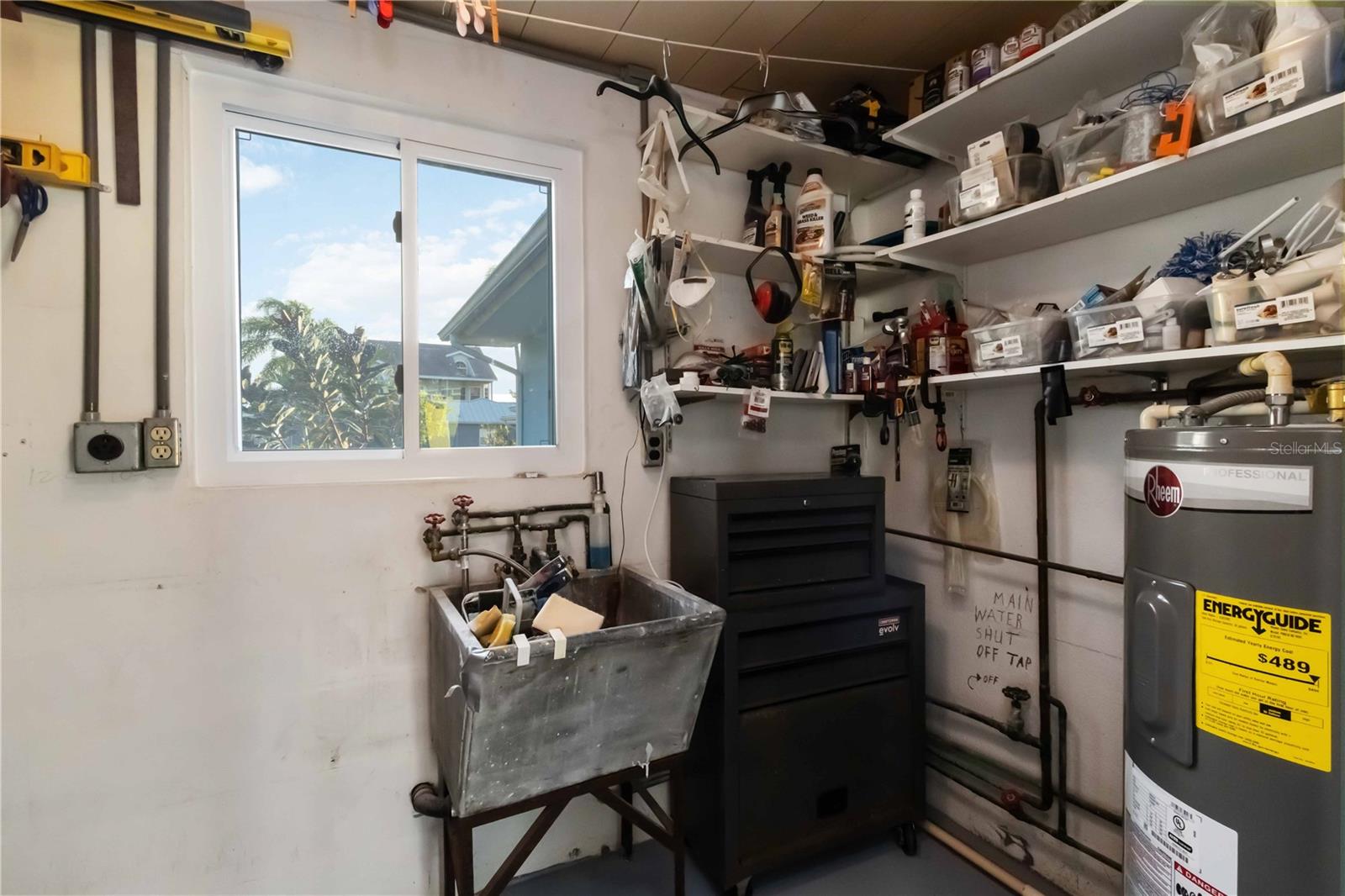 TWIN ISLES ESTATES - Residential