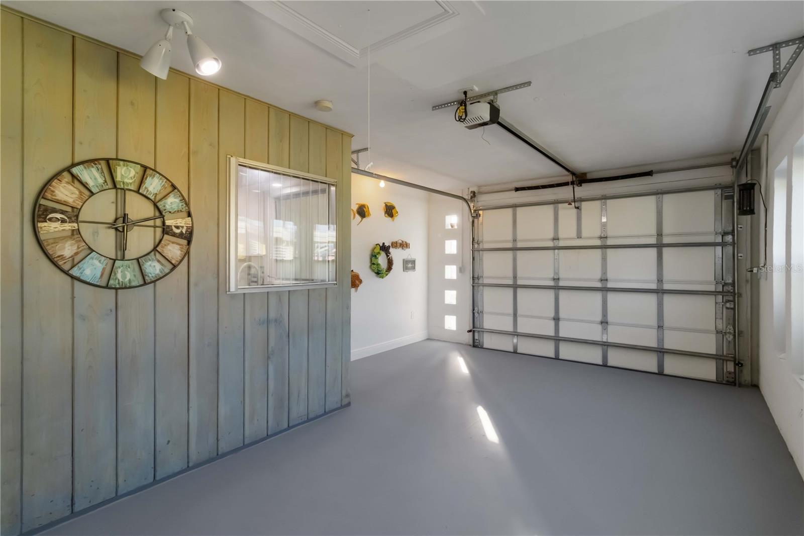 TWIN ISLES ESTATES - Residential