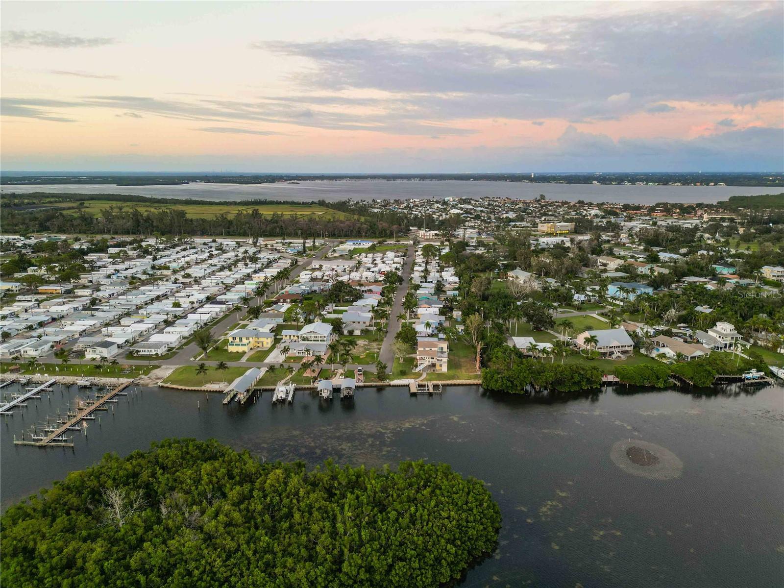 TWIN ISLES ESTATES - Residential