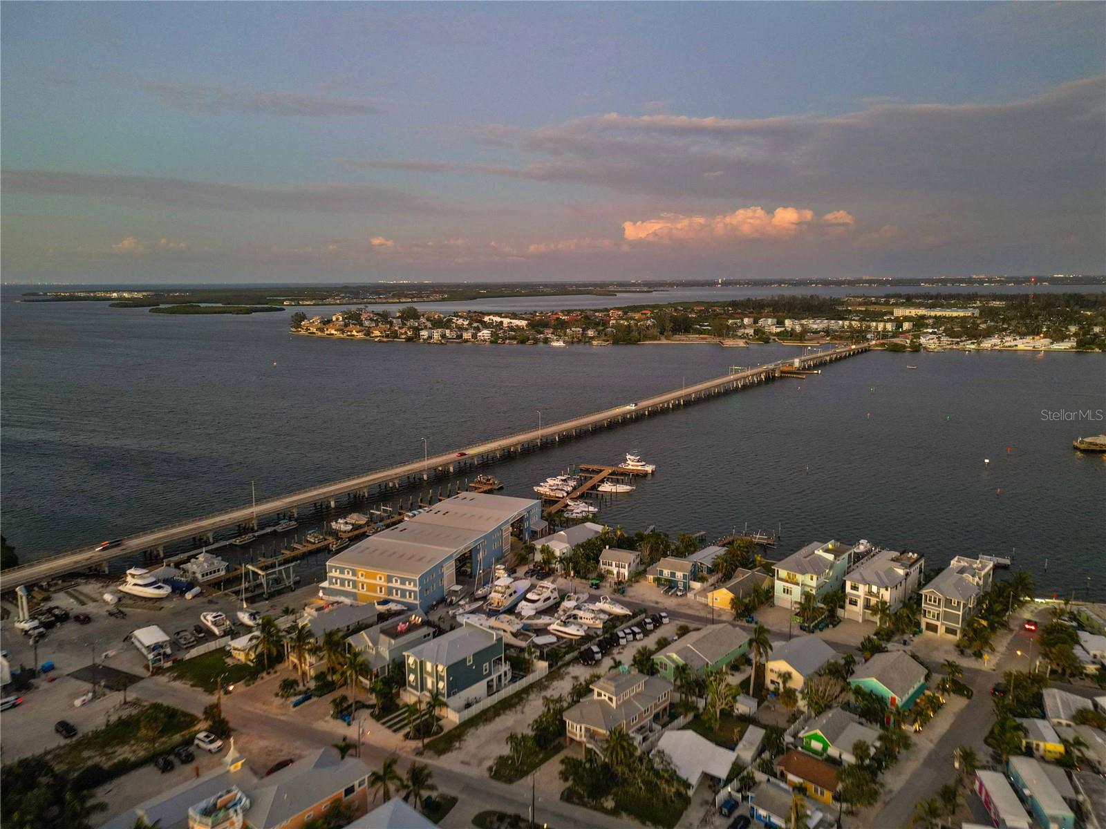 TWIN ISLES ESTATES - Residential