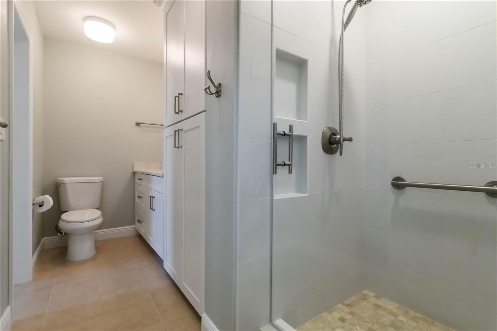 TWIN ISLES ESTATES - Residential