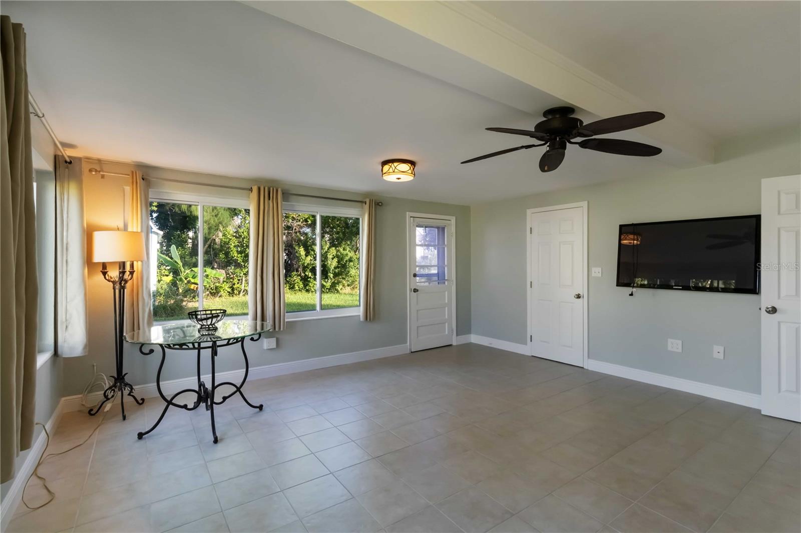 TWIN ISLES ESTATES - Residential