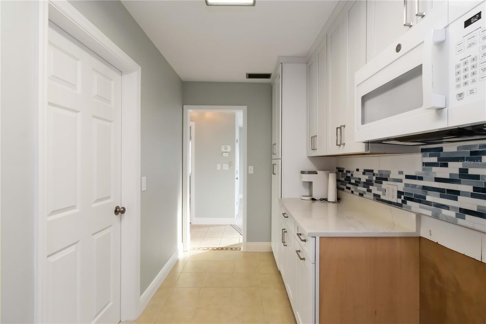 TWIN ISLES ESTATES - Residential