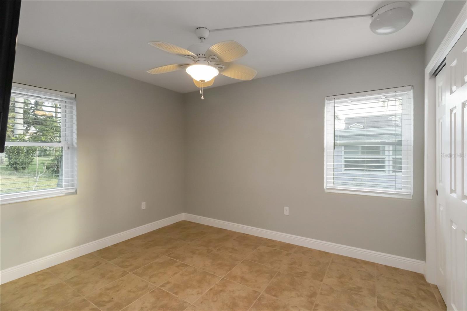 TWIN ISLES ESTATES - Residential