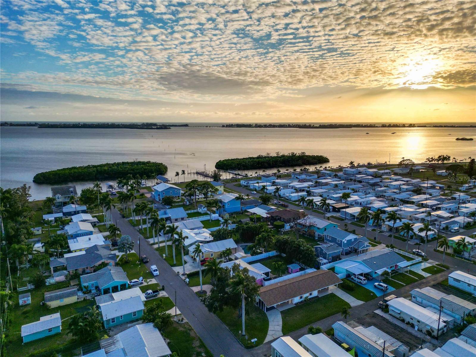 TWIN ISLES ESTATES - Residential