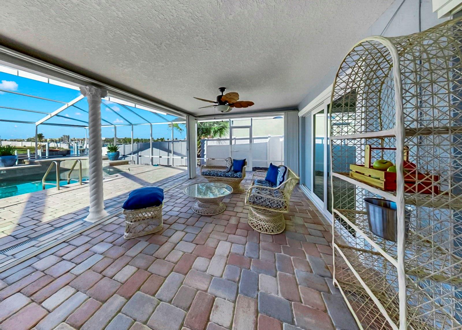 APOLLO BEACH UNIT 13 PT 1 RE - Residential