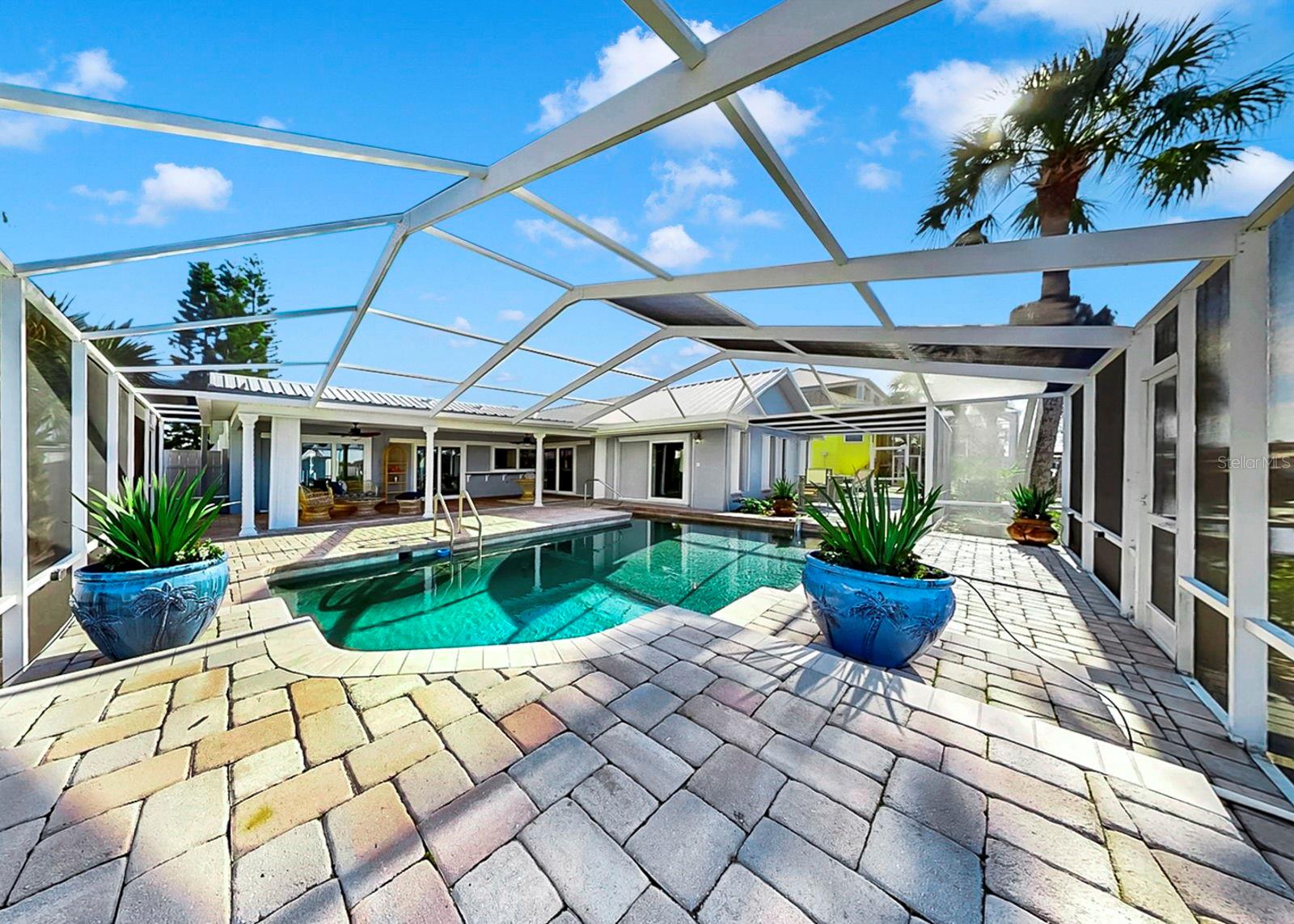 APOLLO BEACH UNIT 13 PT 1 RE - Residential