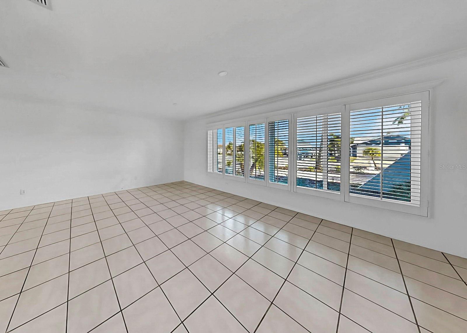 APOLLO BEACH UNIT 13 PT 1 RE - Residential