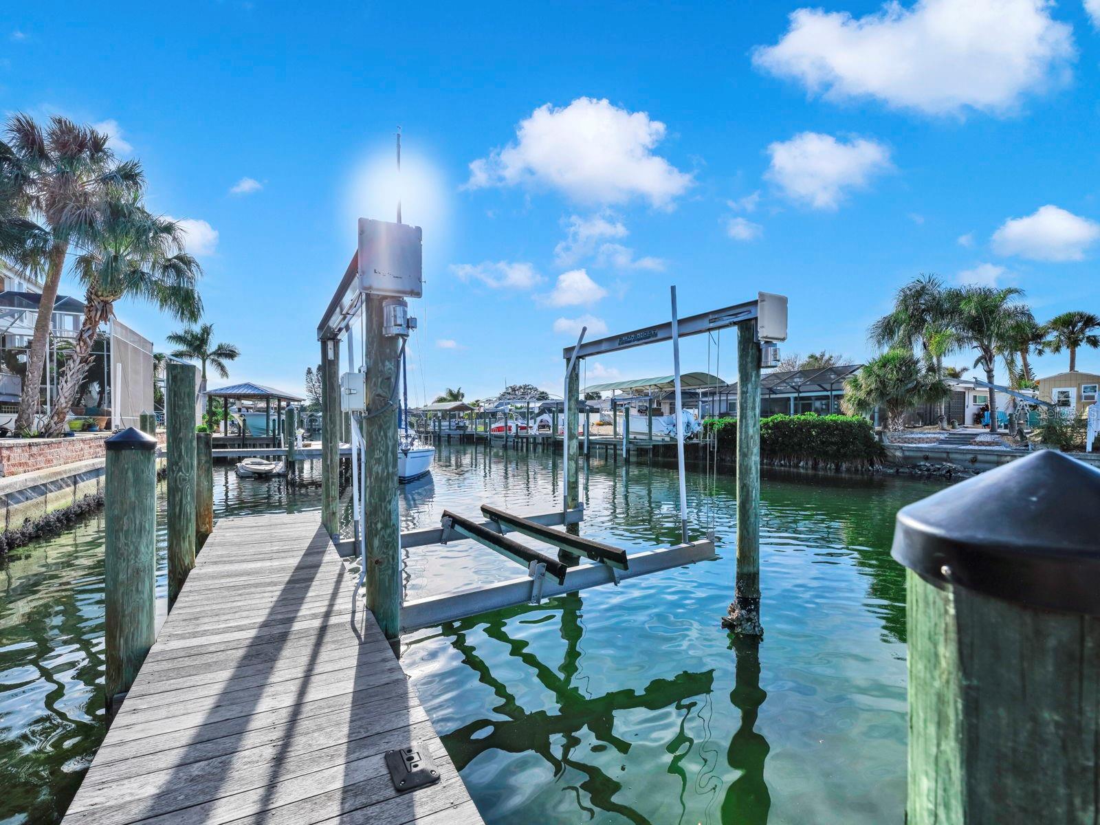 APOLLO BEACH UNIT 13 PT 1 RE - Residential