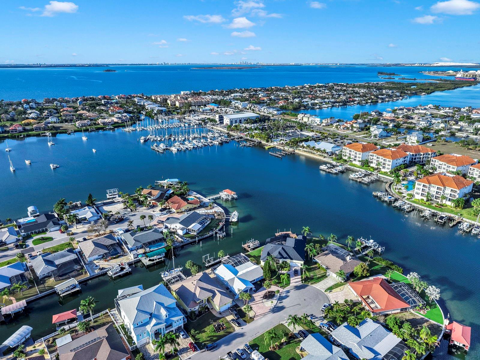 APOLLO BEACH UNIT 13 PT 1 RE - Residential