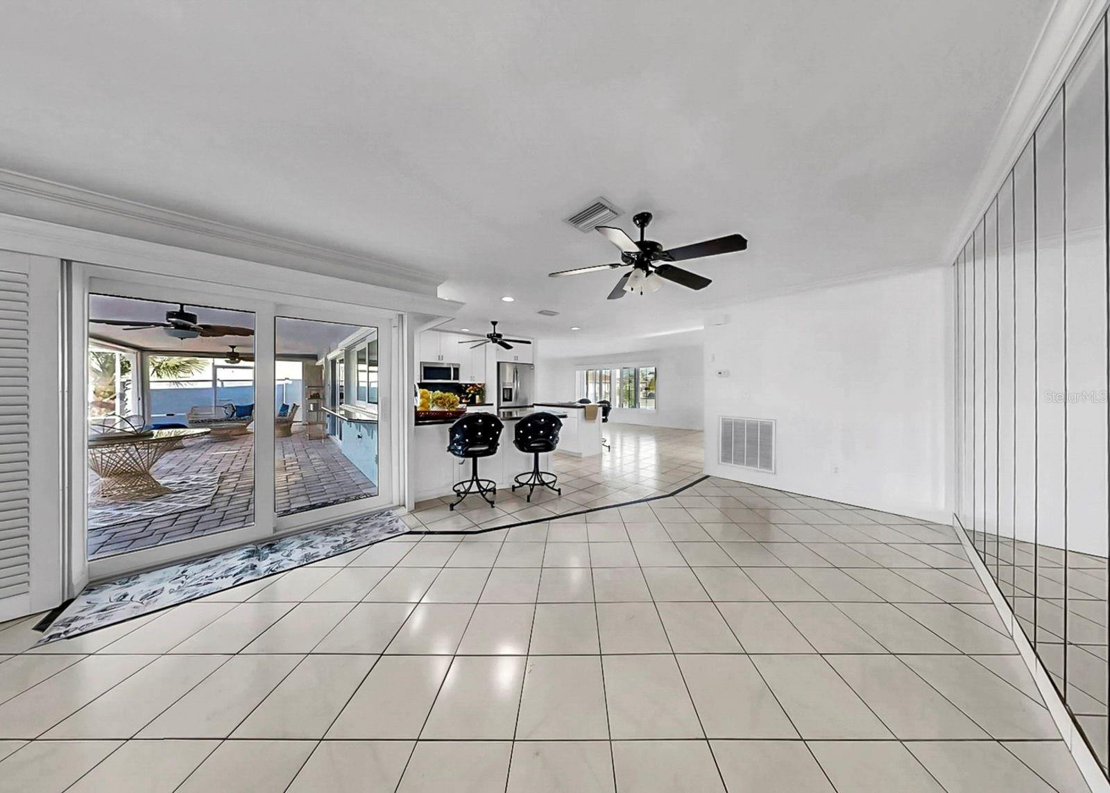 APOLLO BEACH UNIT 13 PT 1 RE - Residential