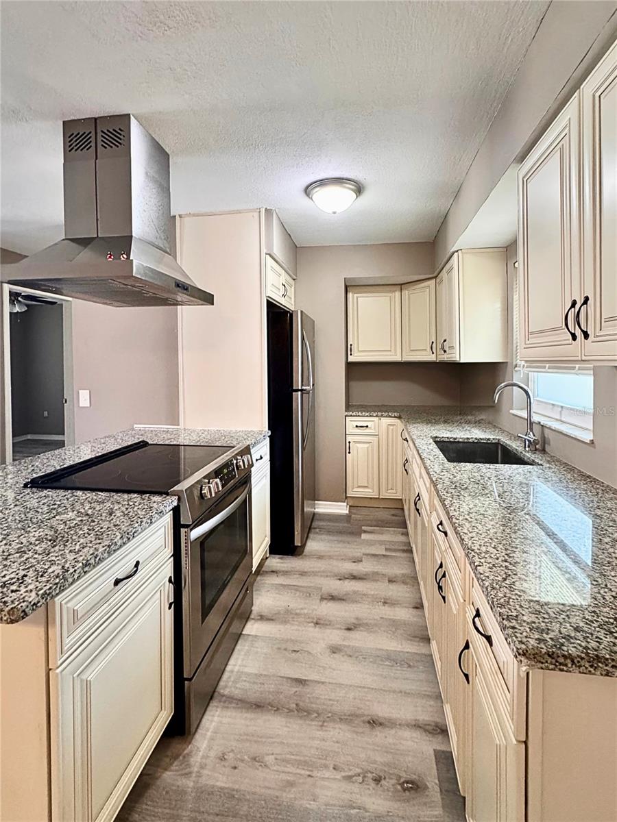 SPRING HILL - Residential