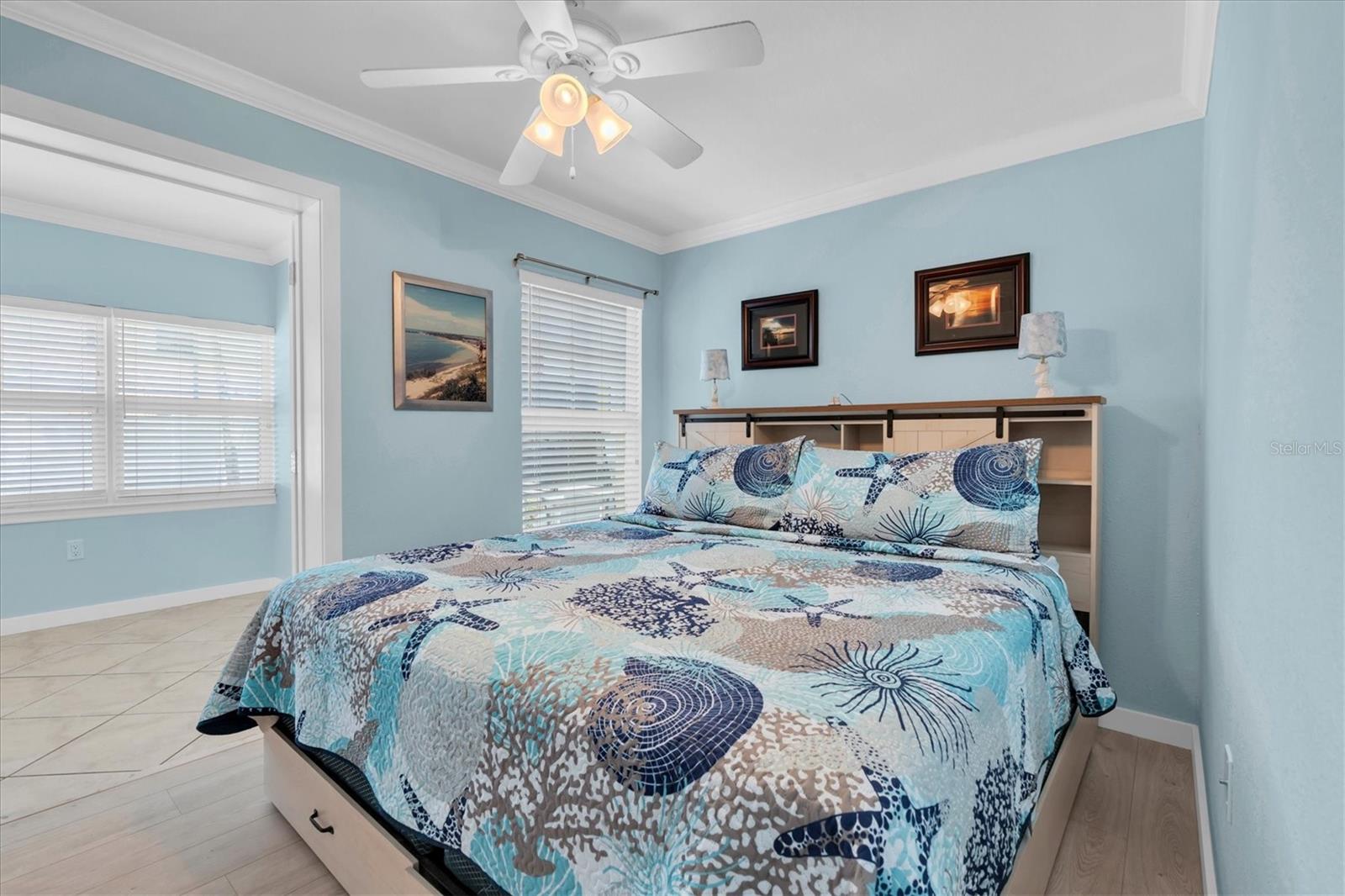 BAREFOOT BEACH RESORT OF INDIAN SHORES - Residential