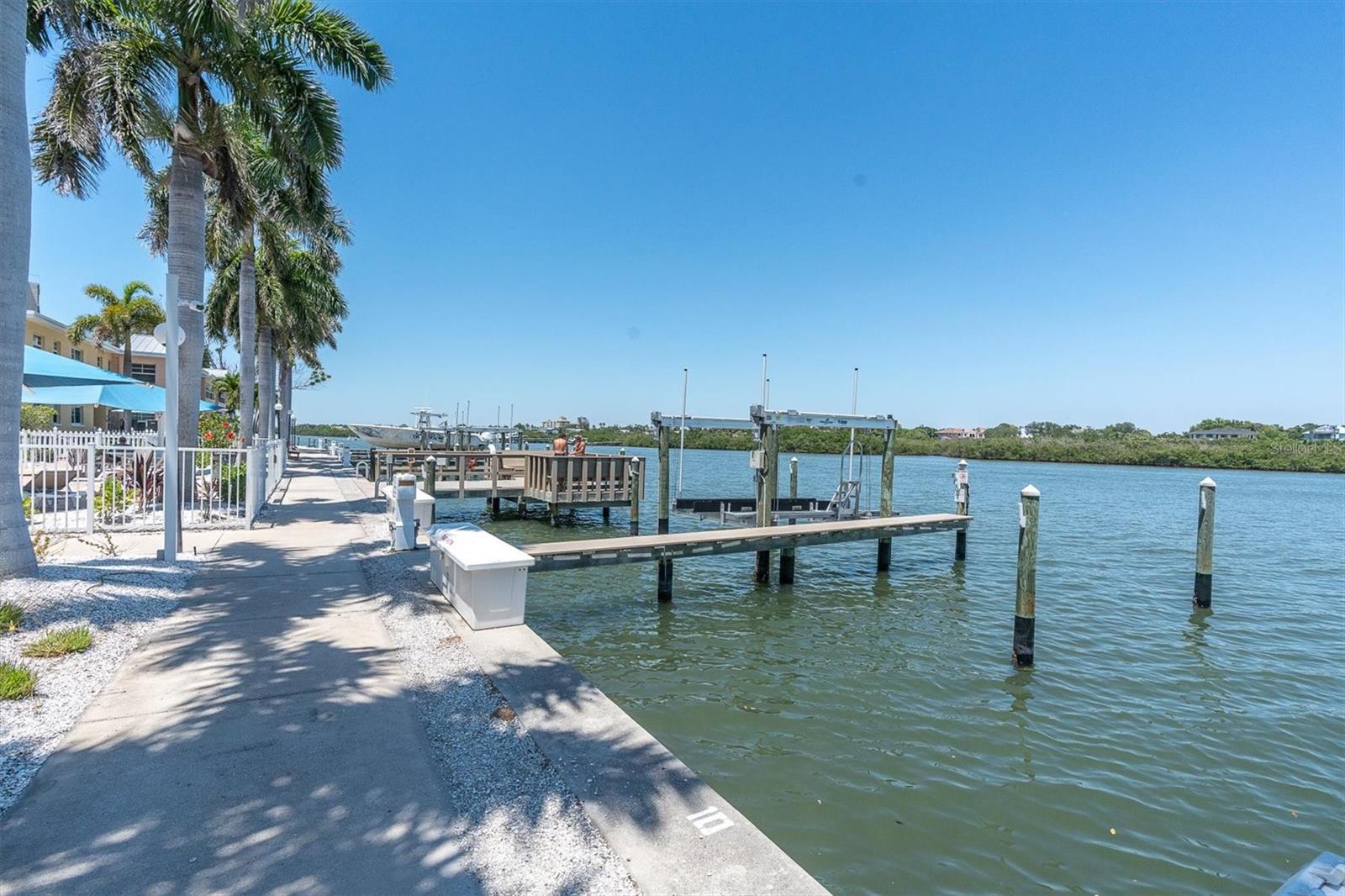 BAREFOOT BEACH RESORT OF INDIAN SHORES - Residential