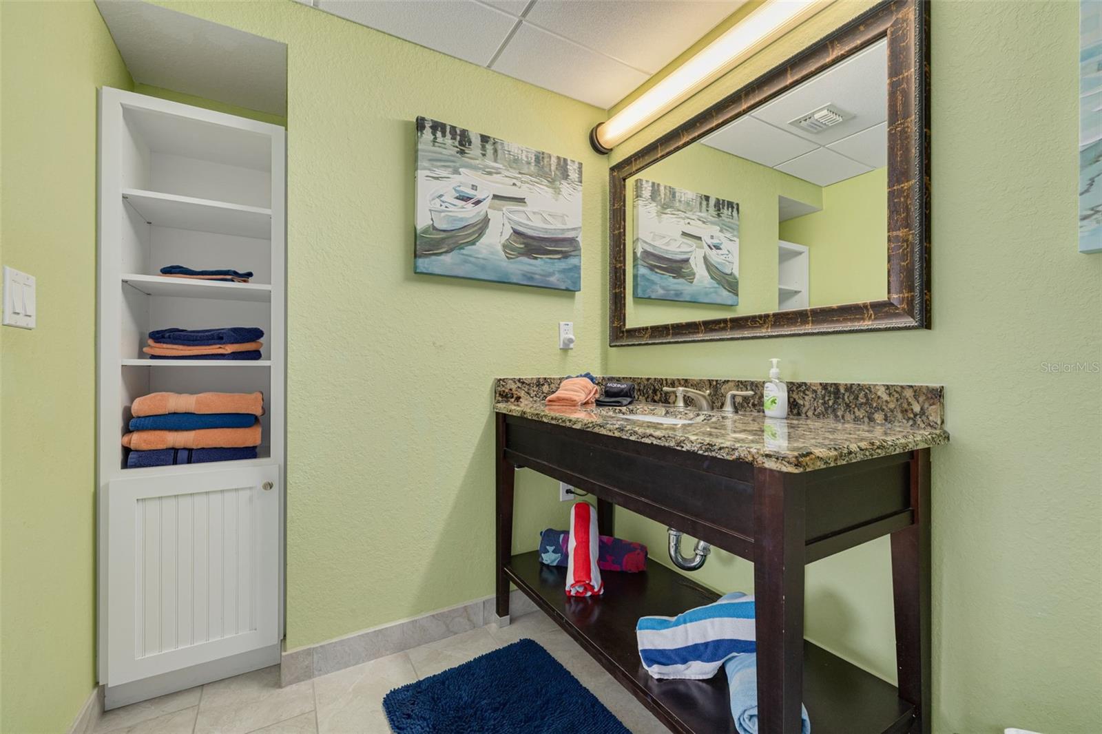 HARBOURSIDE AT MARKER 33 VACATION CONDO - Residential